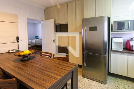 Apartamento à venda com 170m², 3 quartos e sem vagaCozinha