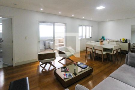 Sala de apartamento à venda com 3 quartos, 170m² em Jardim Avelino, São Paulo