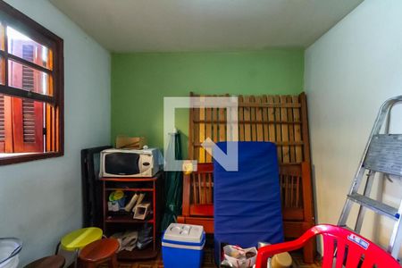 Casa à venda com 250m², 3 quartos e 2 vagasQuarto de Serviço