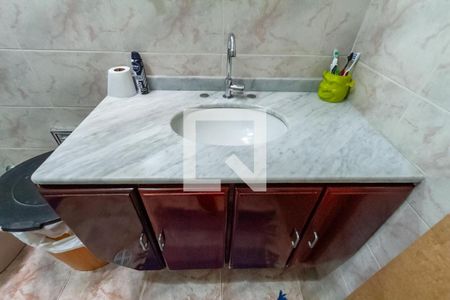 Casa à venda com 250m², 3 quartos e 2 vagasBanheiro Social