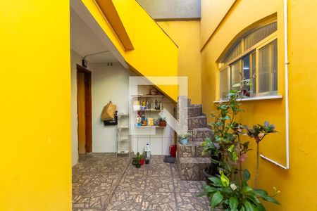 Casa à venda com 250m², 3 quartos e 2 vagasQuintal