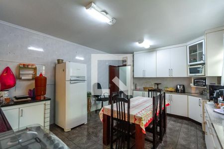 Casa à venda com 250m², 3 quartos e 2 vagasCozinha
