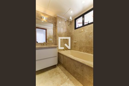 Apartamento para alugar com 637m², 4 quartos e 4 vagas