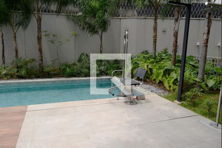 Studio para alugar com 28m², 1 quarto e sem vagaPiscina