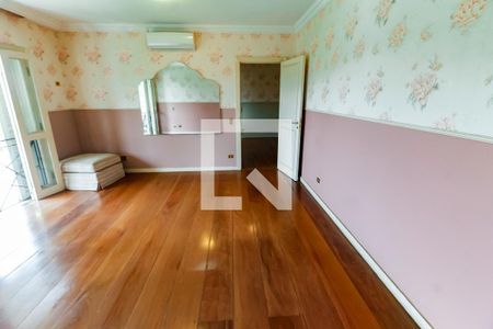 Casa à venda com 650m², 4 quartos e 6 vagasSuíte 1