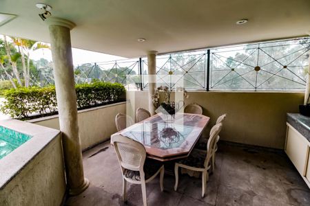 Casa à venda com 650m², 4 quartos e 6 vagasChurrasqueira