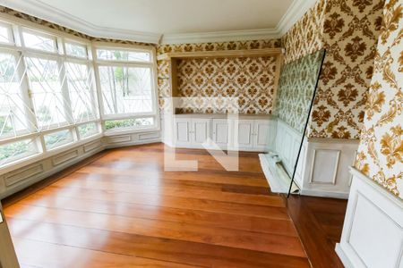 Casa à venda com 650m², 4 quartos e 6 vagasSala 2