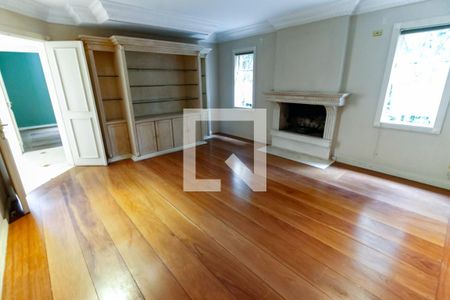 Casa à venda com 650m², 4 quartos e 6 vagasSala 3