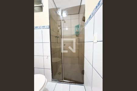 Casa de condomínio à venda com 150m², 3 quartos e 2 vagasBanheiro 1