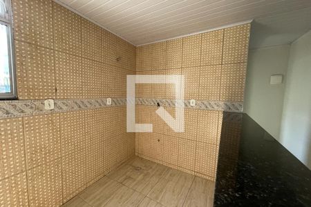 Cozinha de casa para alugar com 1 quarto, 35m² em Jardim Olavo Bilac, Duque de Caxias