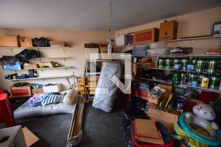 Casa à venda com 353m², 5 quartos e 6 vagasQuarto 5