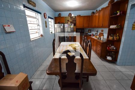 Casa à venda com 353m², 5 quartos e 6 vagasCopa