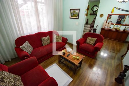 Casa à venda com 353m², 5 quartos e 6 vagasSala 2