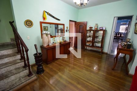 Casa à venda com 353m², 5 quartos e 6 vagasAntessala (Sala 2)