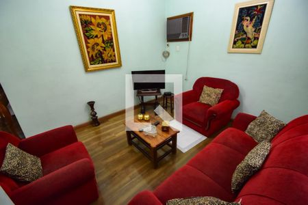 Casa à venda com 353m², 5 quartos e 6 vagasSala 2