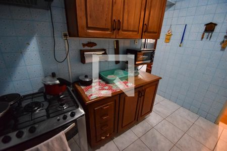 Casa à venda com 353m², 5 quartos e 6 vagasCozinha