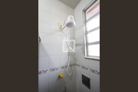 Casa à venda com 353m², 5 quartos e 6 vagasBanheiro do Quarto 1 - Suíte