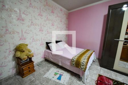 Casa à venda com 353m², 5 quartos e 6 vagasQuarto 1 - Suíte