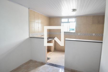 Kitnet/Studio para alugar com 1 quarto, 30m² em Jardim Olavo Bilac, Duque de Caxias