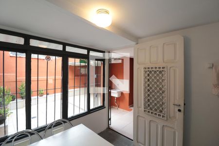 Casa à venda com 135m², 1 quarto e 2 vagasCozinha