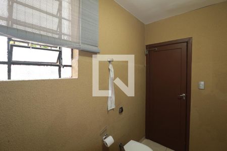 Casa à venda com 135m², 1 quarto e 2 vagasBanheiro