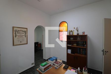 Casa à venda com 135m², 1 quarto e 2 vagasEscritório