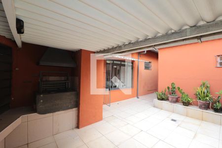Casa à venda com 135m², 1 quarto e 2 vagasQuintal