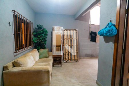 Casa à venda com 240m², 4 quartos e 3 vagasCasa 2 - Vista do Quarto 2