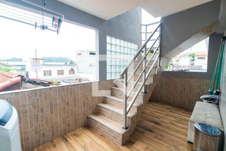 Casa à venda com 240m², 4 quartos e 3 vagasCasa 1 - Lavanderia