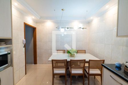 Casa à venda com 240m², 4 quartos e 3 vagasCasa 1 - Cozinha