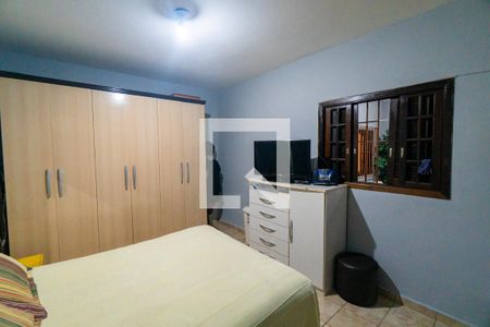 Casa à venda com 240m², 4 quartos e 3 vagasCasa 2 - Quarto 2
