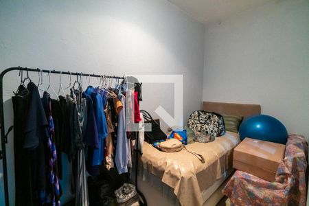 Casa à venda com 240m², 4 quartos e 3 vagasCasa 2 - Quarto de Serviço