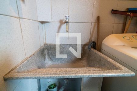 Casa à venda com 240m², 4 quartos e 3 vagasCasa 2 - Lavanderia Detalhe