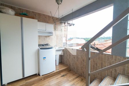 Casa à venda com 240m², 4 quartos e 3 vagasCasa 1 - Lavanderia