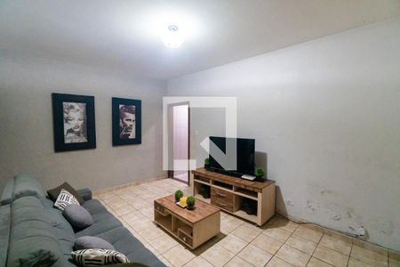 Casa à venda com 240m², 4 quartos e 3 vagasCasa 2 - Sala