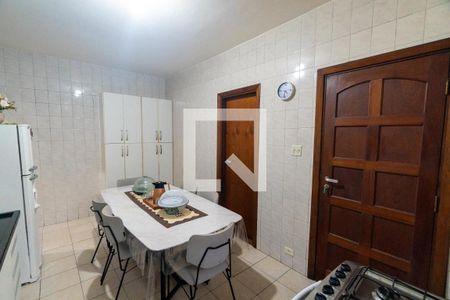 Casa à venda com 240m², 4 quartos e 3 vagasCasa 2 - Cozinha