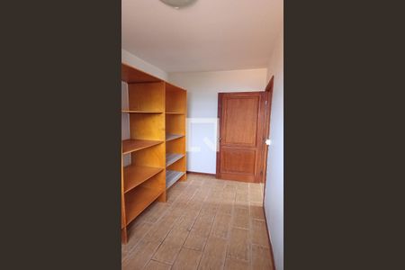 Casa para alugar com 456m², 3 quartos e 4 vagasCloset da suíte 2