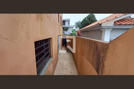 Casa para alugar com 456m², 3 quartos e 4 vagasCorredor Lateral