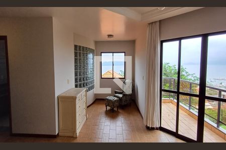 Casa para alugar com 456m², 3 quartos e 4 vagasQuarto 1 Suíte