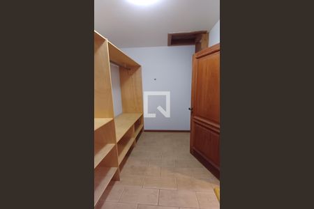 Casa para alugar com 456m², 3 quartos e 4 vagasCloset da suíte 1