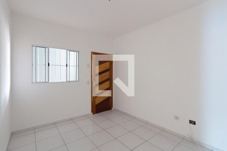 Sala de apartamento para alugar com 2 quartos, 75m² em Vila Carmosina, São Paulo