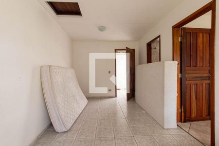 Casa para alugar com 60m², 2 quartos e 1 vaga Casa para alugar com 60m², 2 quartos e 1 vagaGaragem