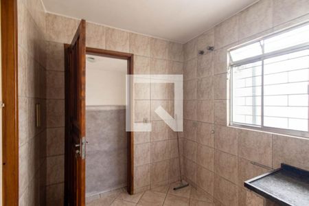 Casa para alugar com 60m², 2 quartos e 1 vaga Casa para alugar com 60m², 2 quartos e 1 vagaCozinha