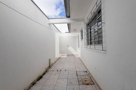 Casa para alugar com 60m², 2 quartos e 1 vaga Casa para alugar com 60m², 2 quartos e 1 vagaÁrea de Serviço