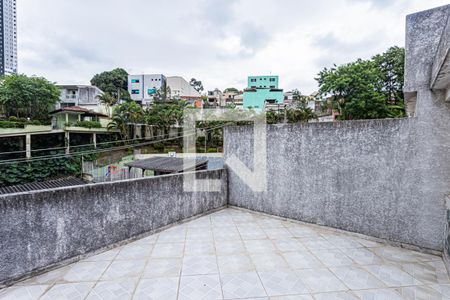 Casa para alugar com 120m², 2 quartos e 2 vagasTerraço