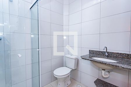 Casa para alugar com 120m², 2 quartos e 2 vagasBanheiro