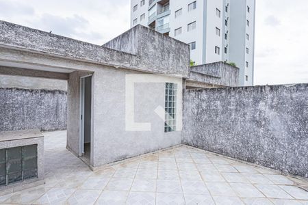 Casa para alugar com 120m², 2 quartos e 2 vagasTerraço