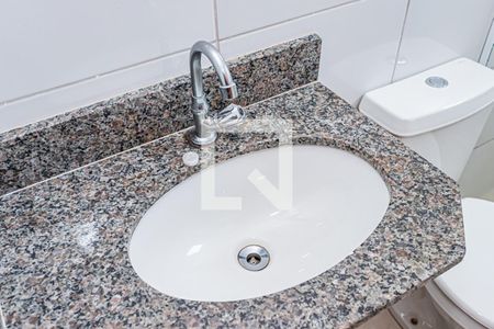 Casa para alugar com 120m², 2 quartos e 2 vagasBanheiro suite