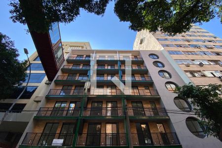 Apartamento à venda com 37m², 1 quarto e sem vaga Apartamento à venda com 37m², 1 quarto e sem vagaFachada