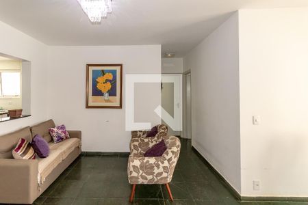 Apartamento à venda com 67m², 2 quartos e sem vagaSala